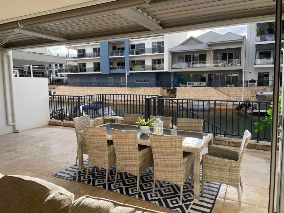 Canal Vista Mandurah Exterior foto